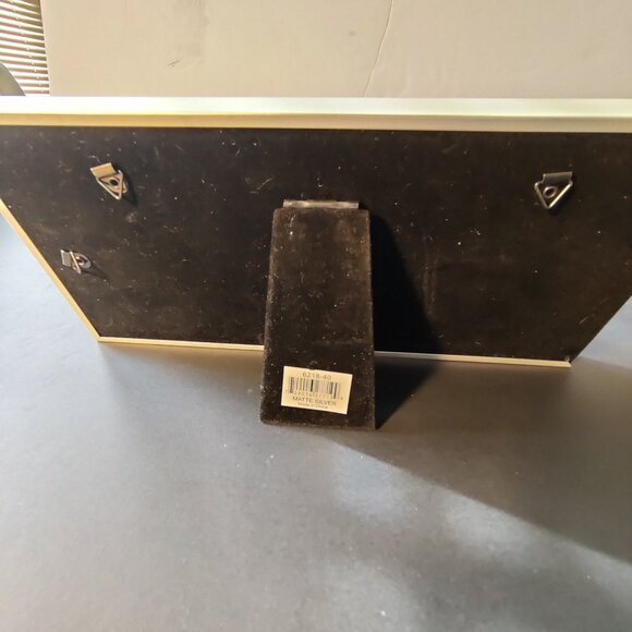 Picture Frame 10" x 4"  Parisian Gallery, in Brushed Silver for Tabletop or Hung - Picture 4 of 7